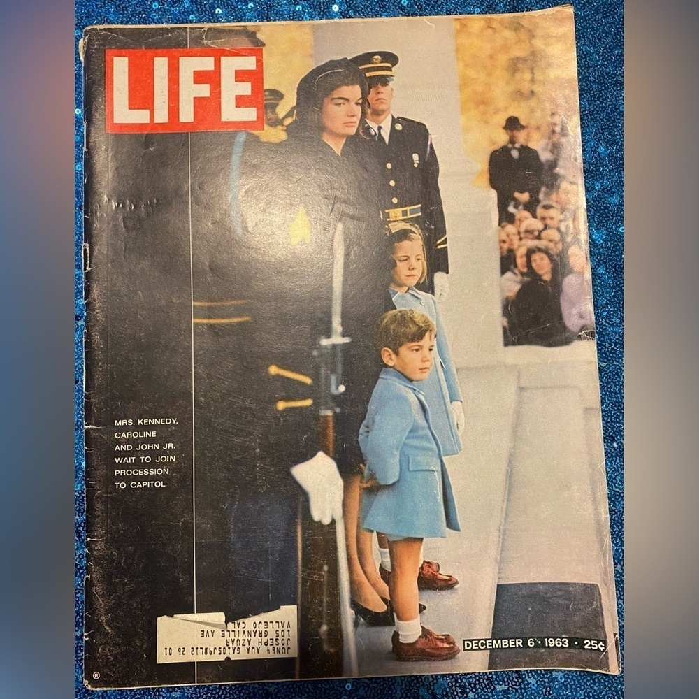 Vintage Life Magazine Kennedy's Death Dec 6th 1963
